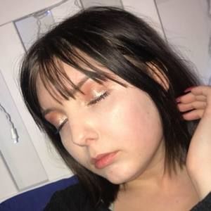 Meet your Posher, Lexi